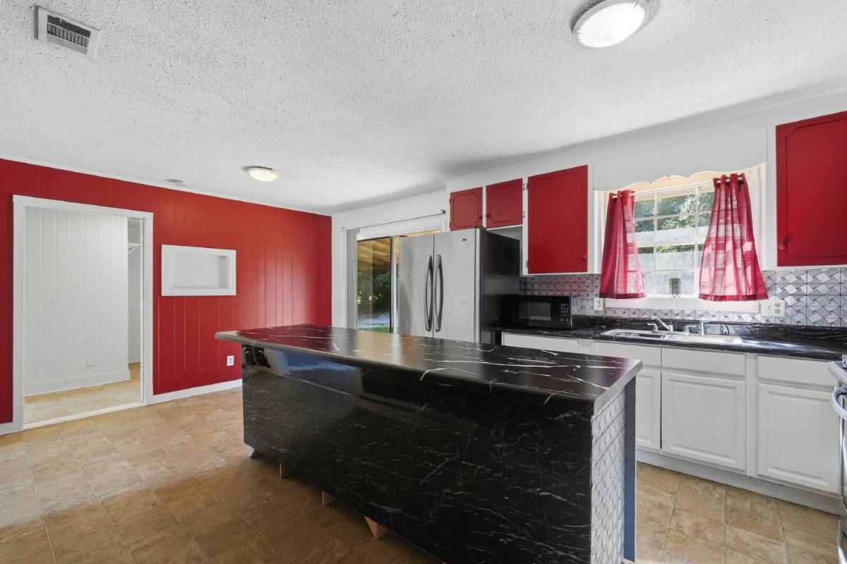2325 Sweetgum Dr, Bonifay, FL 32425 - House for Rent - Image 16