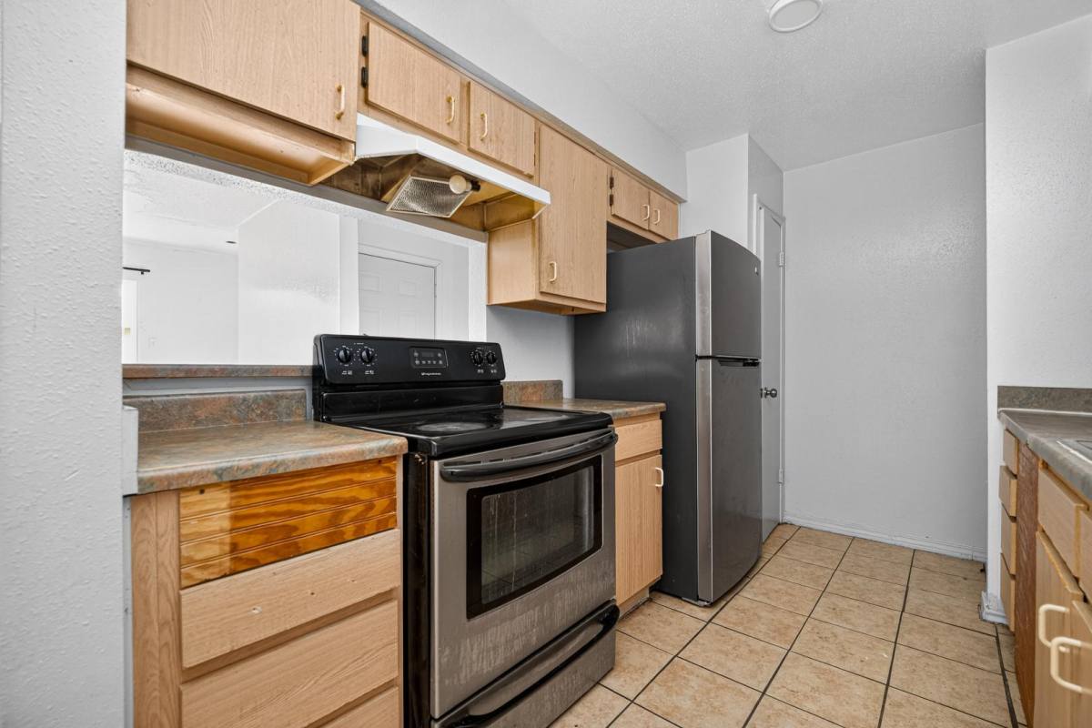 8034 Antoine Dr #120 photo 4