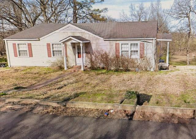 355 Clark St, Clarksdale, MS 38614 - House for Rent