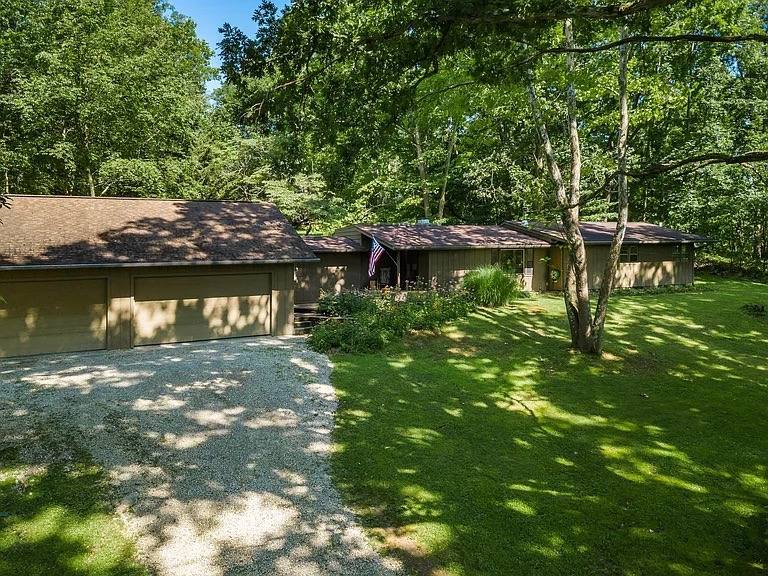 1925 Jones Rd, Granville, OH 43023 - House for Rent - Image 3