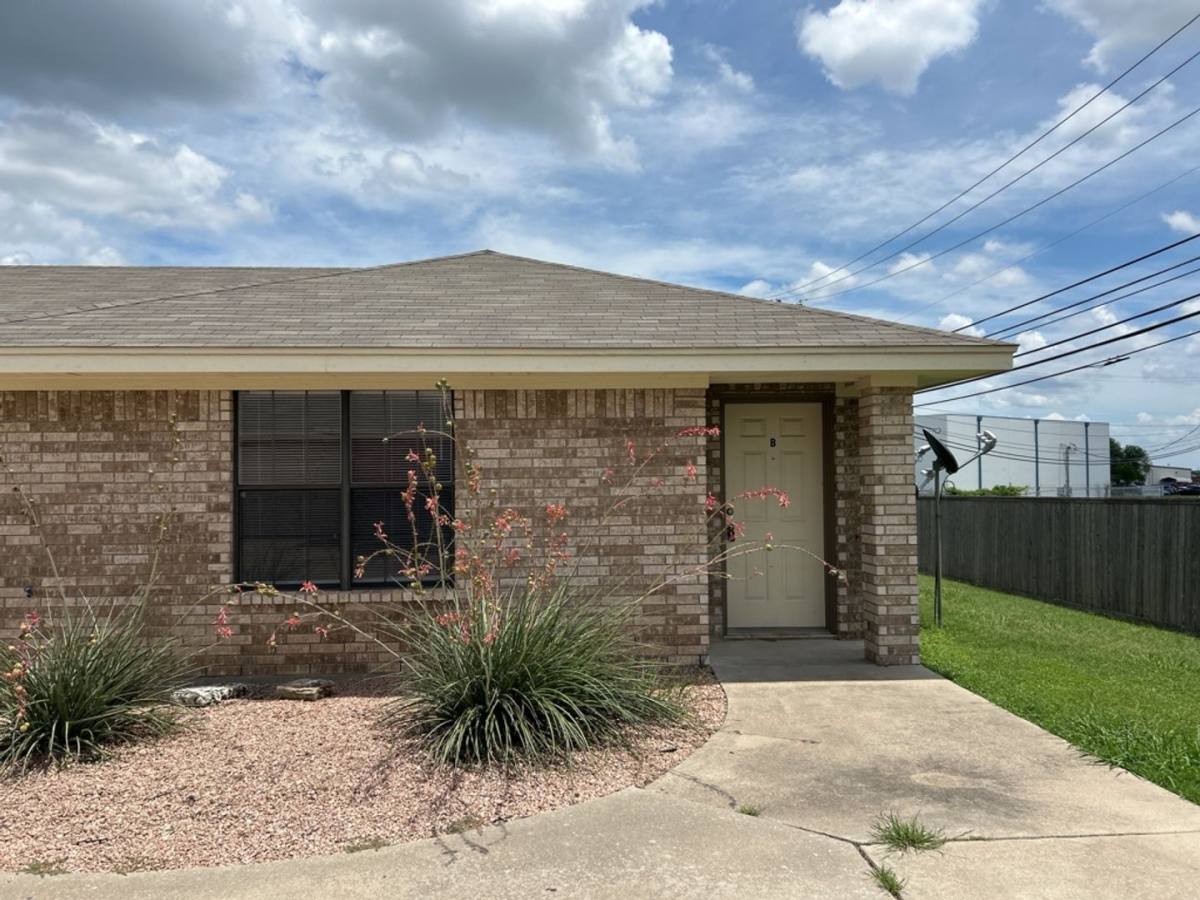 902 McDaniel Circle, Killeen, TX 76543 - Apartment for Rent - Image 3