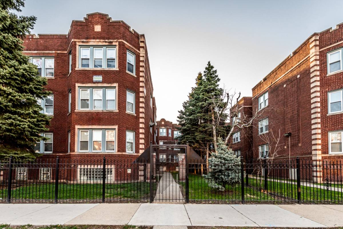 Apartment for rent at 1123 N Lawler Ave, Chicago, IL 60651