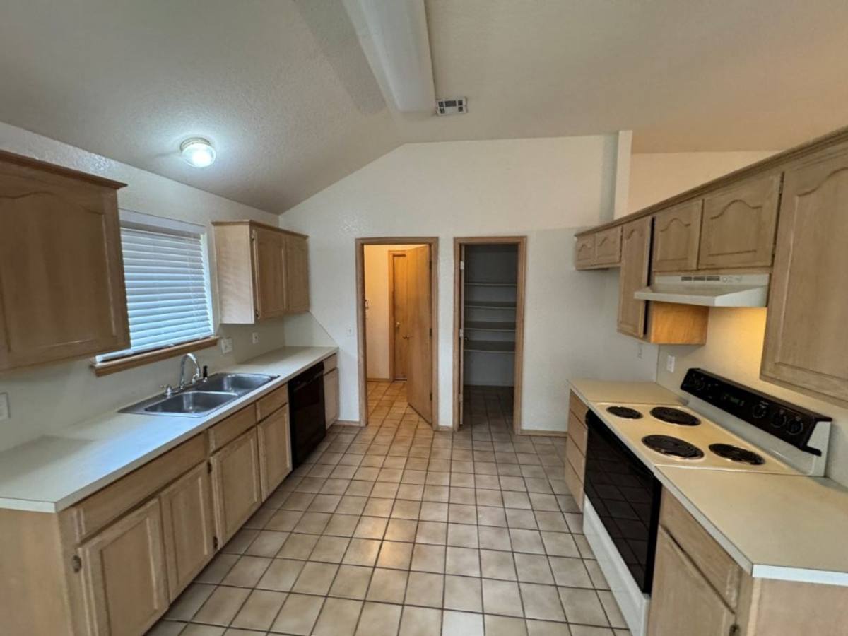 8312 Prairie Ridge Rd in Oklahoma City, OK | 3 Beds 2 Baths 1,487 sqft ...