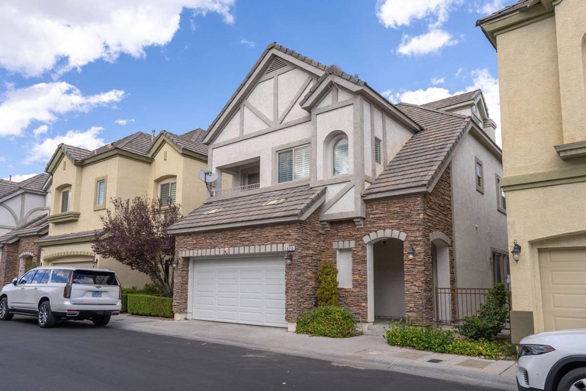 House for rent at 9216 Worsley Park Place, Las Vegas, NV 89145