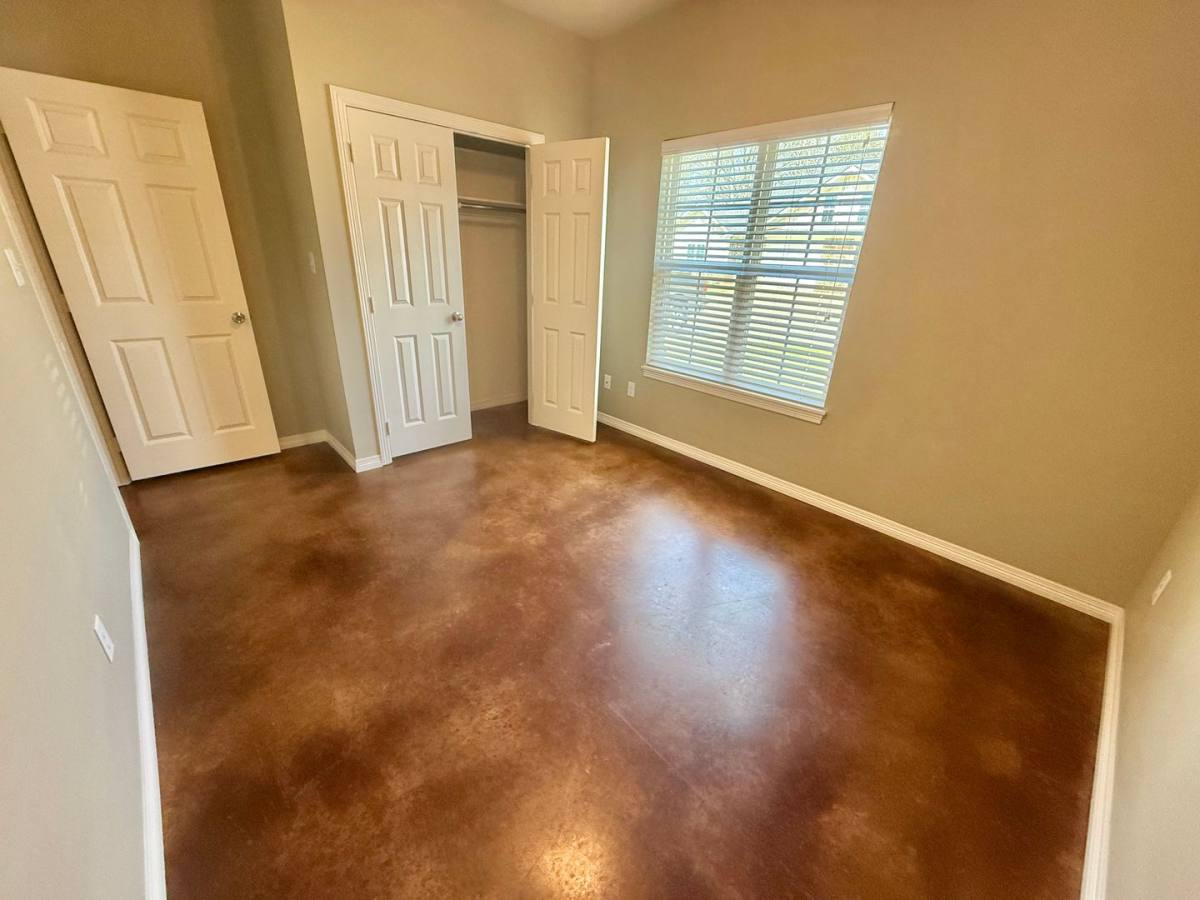 818 St Highway 110 S, Whitehouse, TX 75791 - Townhouse for Rent - Image 9
