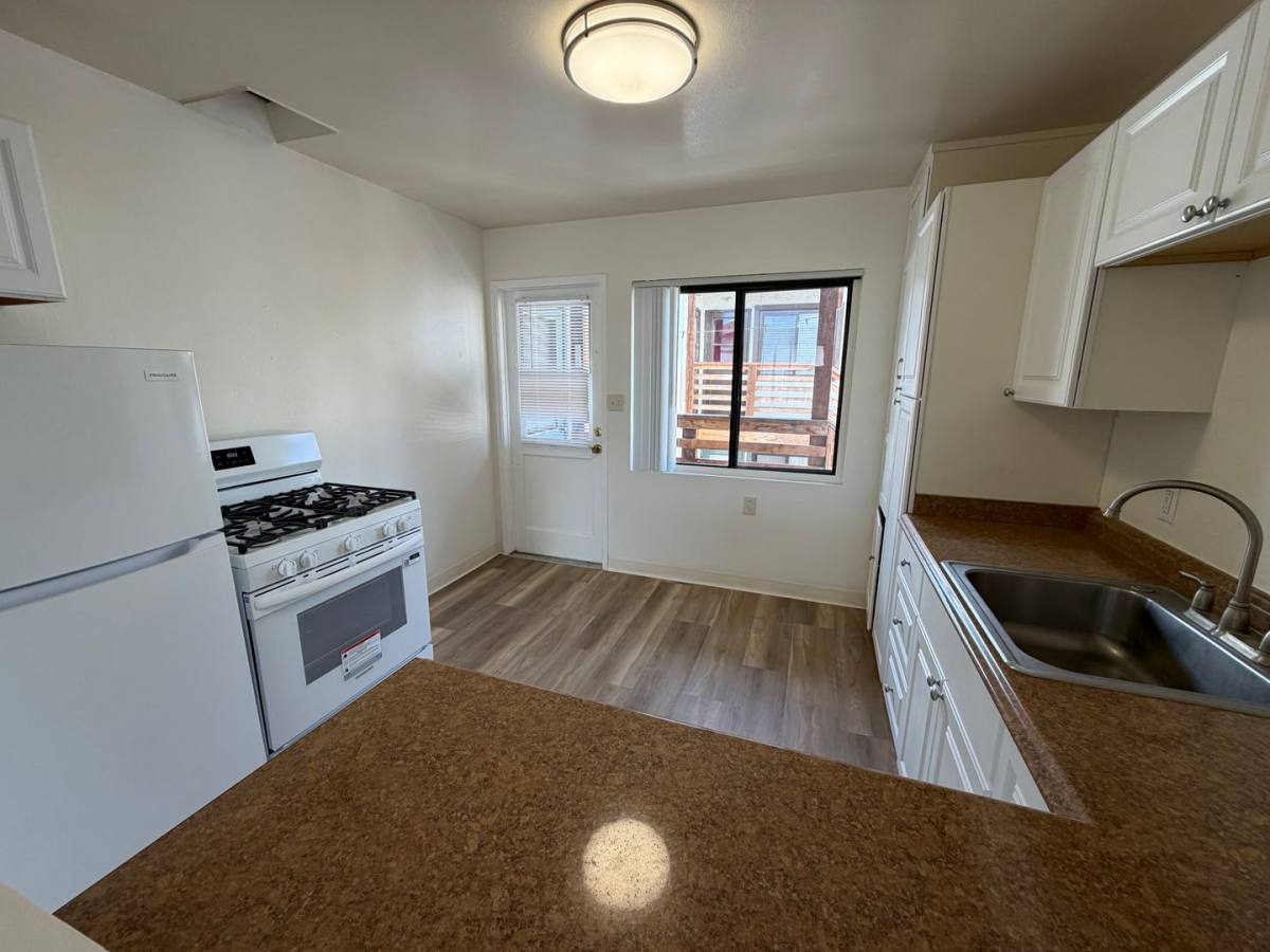 3132-3146 Macaulay St, San Diego, CA 92106 - Apartment for Rent - Image 6