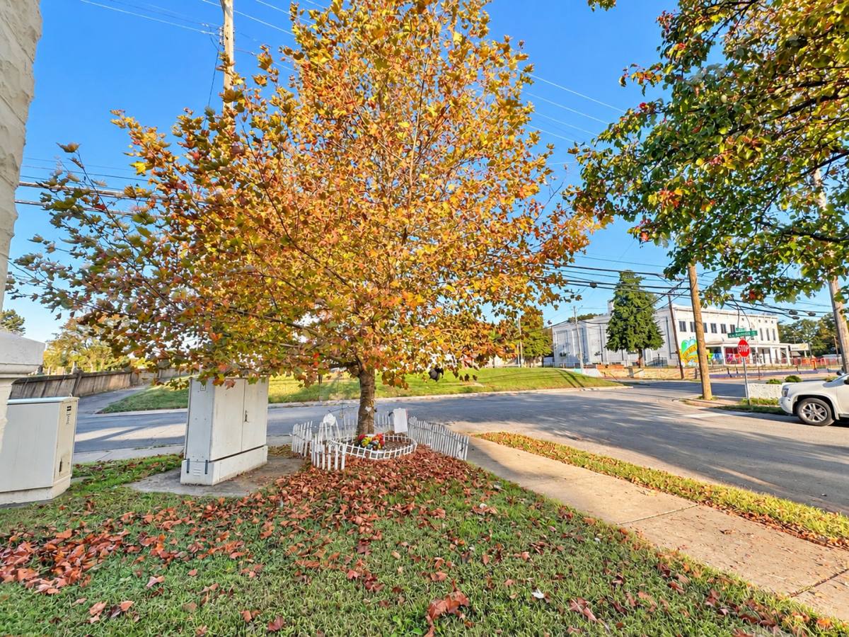 2550 Saint Cecilia St, Louisville, KY 40212 - Apartment for Rent - Image 2