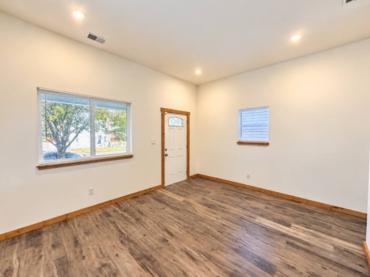 2550 Saint Cecilia St, Louisville, KY 40212 - Apartment for Rent - Image 4
