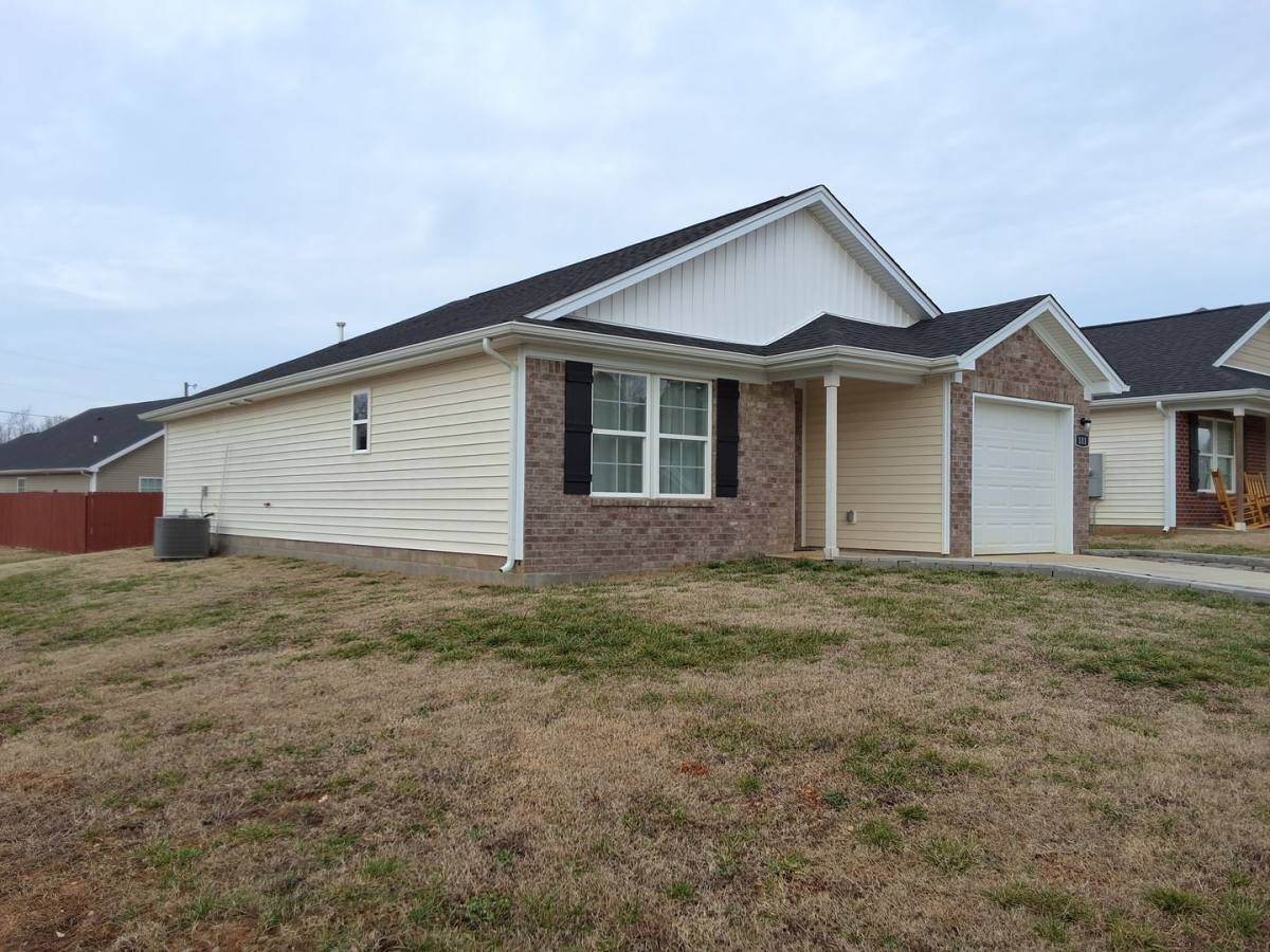 101 Kestrel Court, Vine Grove, KY 40175 - House for Rent - Image 1