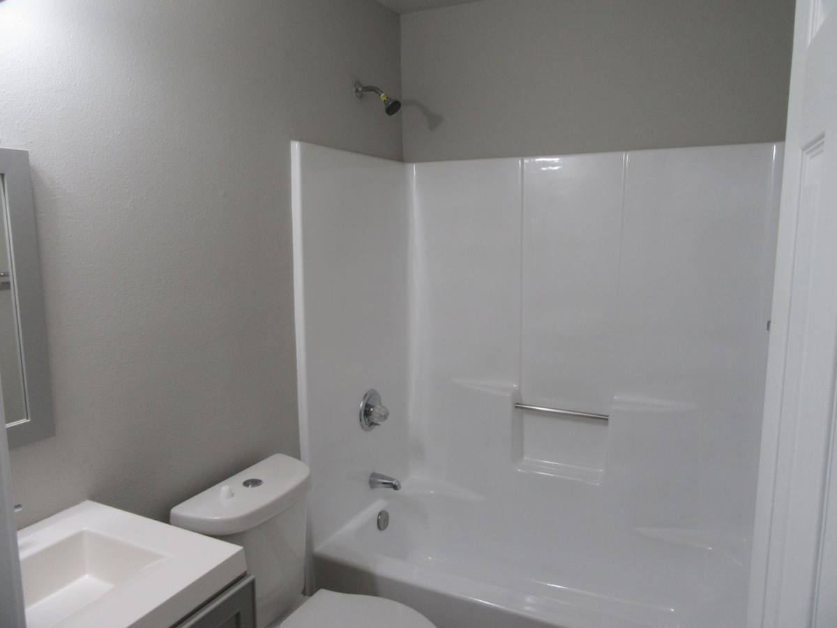 1302 C Grace Ave, Panama City, FL 32401 - Apartment for Rent - Image 8