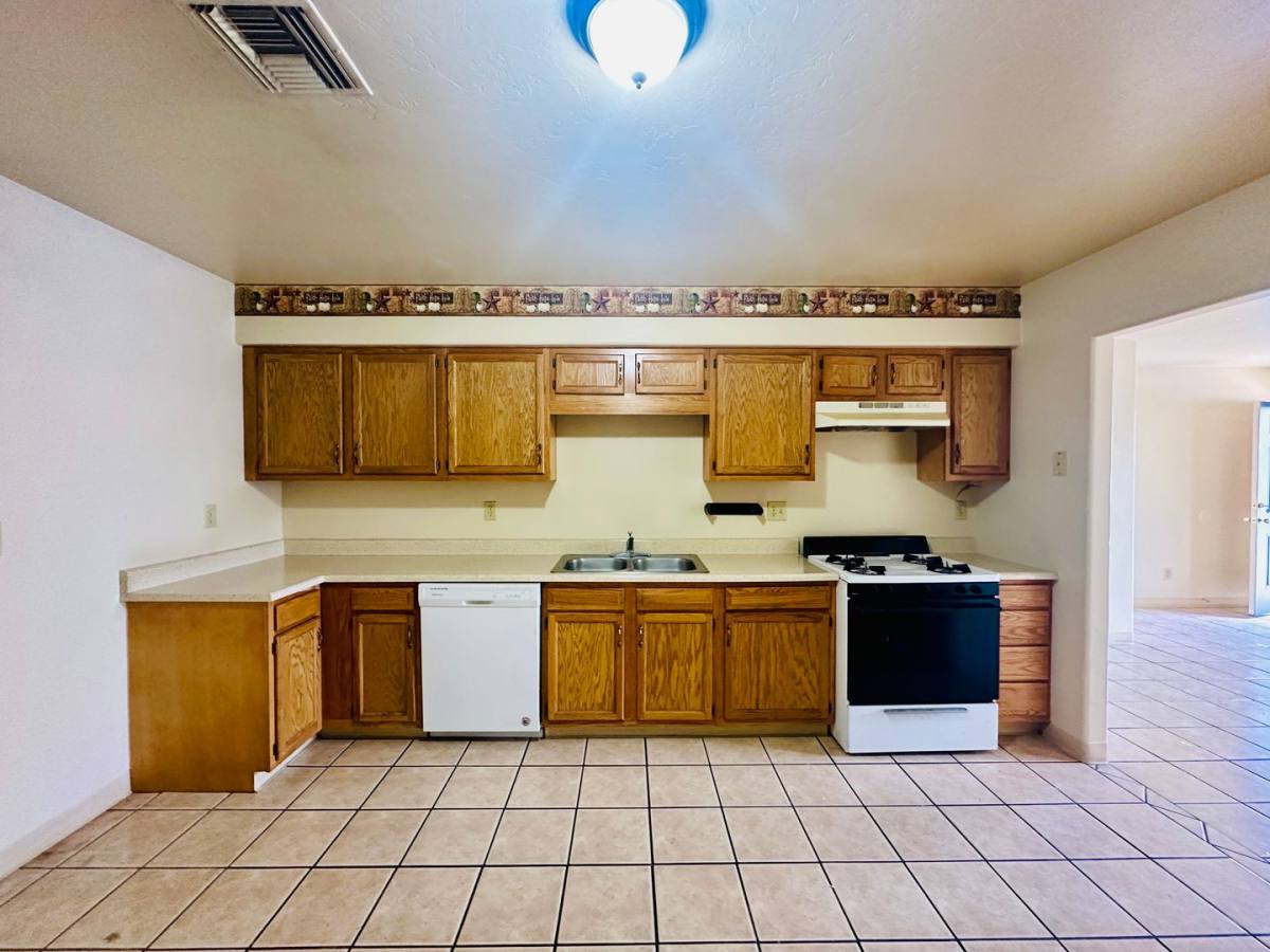 Apartment for rent at 2221-2229 N Bell Ave, Tucson, AZ 85712