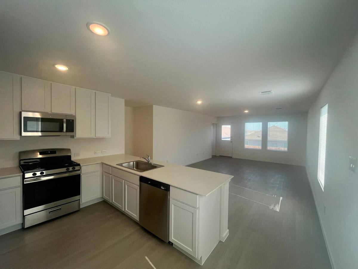 3571 Prominence St, New Braunfels, TX 78130 - House for Rent - Image 5
