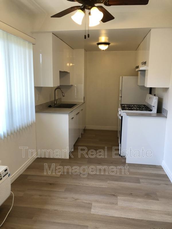 1005 E Garfield Ave #7, Glendale, CA 91205 - Apartment for Rent - Image 2