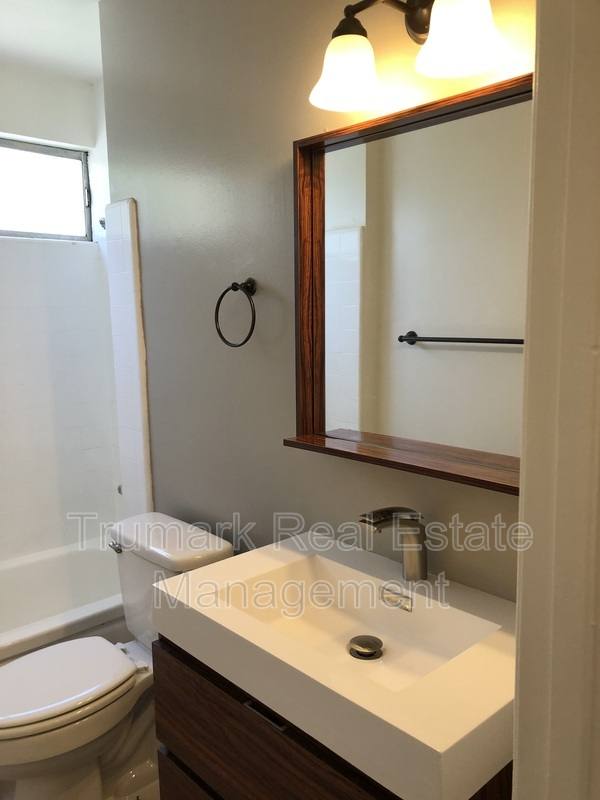 1005 E Garfield Ave #7, Glendale, CA 91205 - Apartment for Rent - Image 8