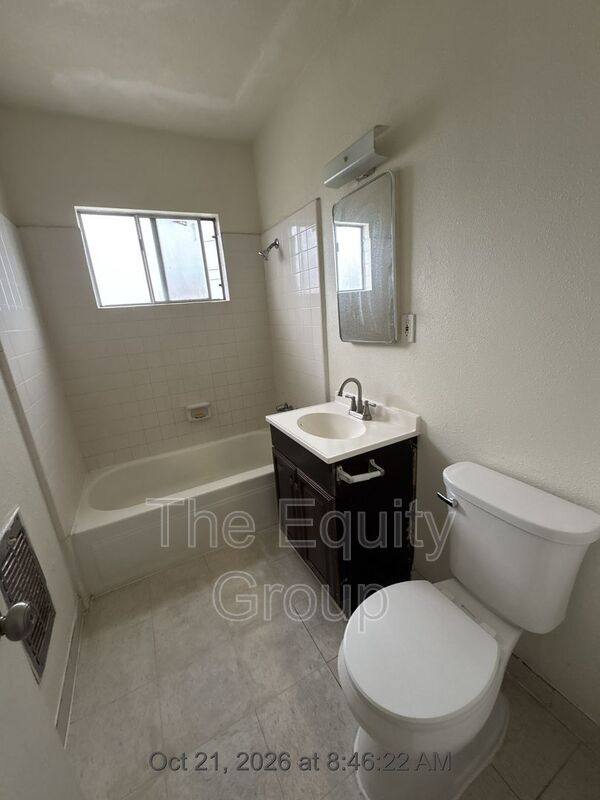 570 S Richmond Ave #4, Hanford, CA 93230 - Apartment for Rent - Image 10
