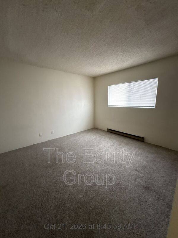 570 S Richmond Ave #4, Hanford, CA 93230 - Apartment for Rent - Image 8