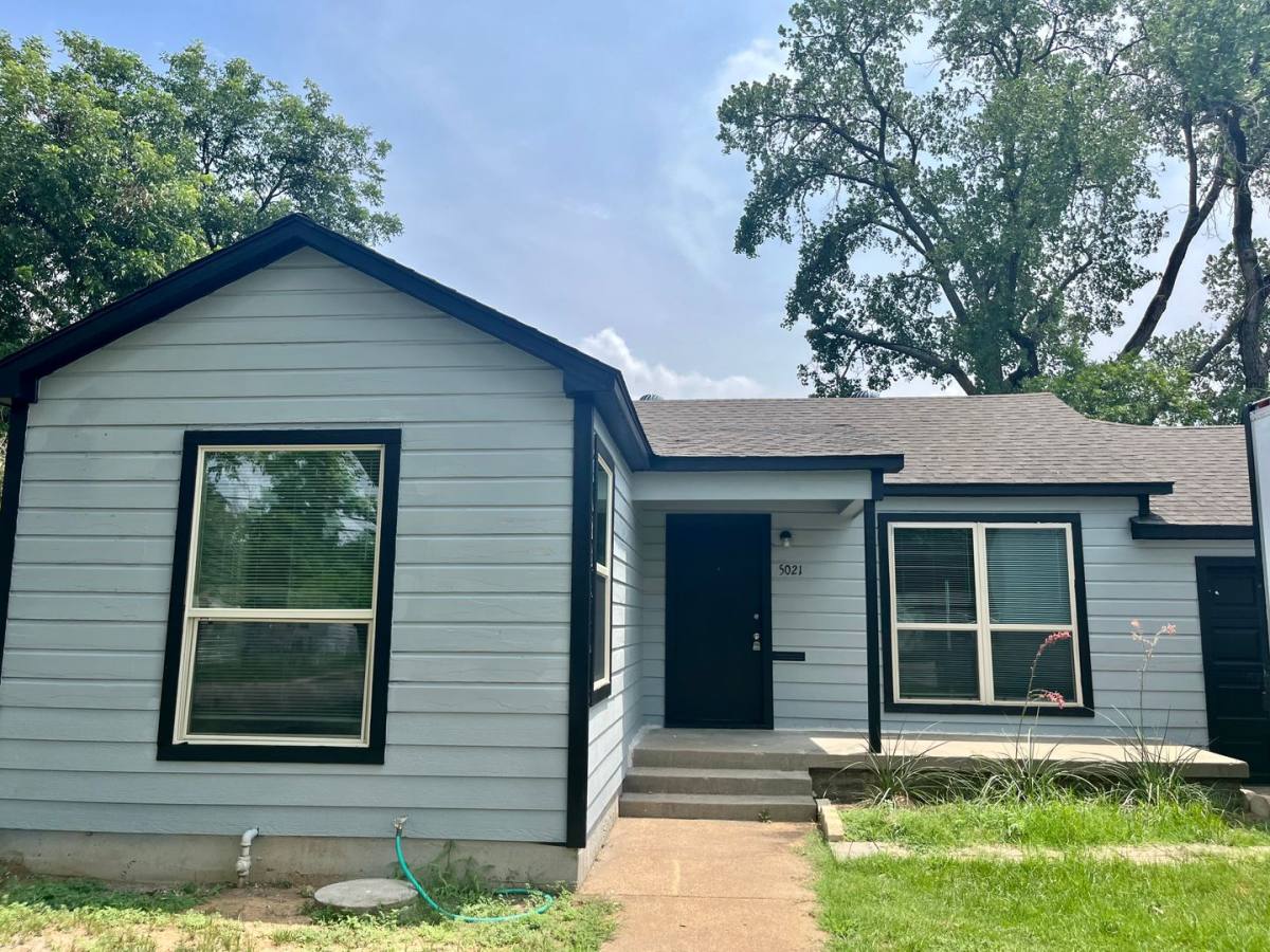 House for rent at 5021 Blackstone Dr, Fort Worth, TX 76114