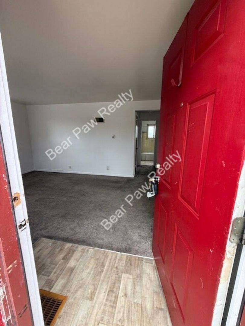 Apartment for rent at 1839 Fremont Ave, Cheyenne, WY 82001
