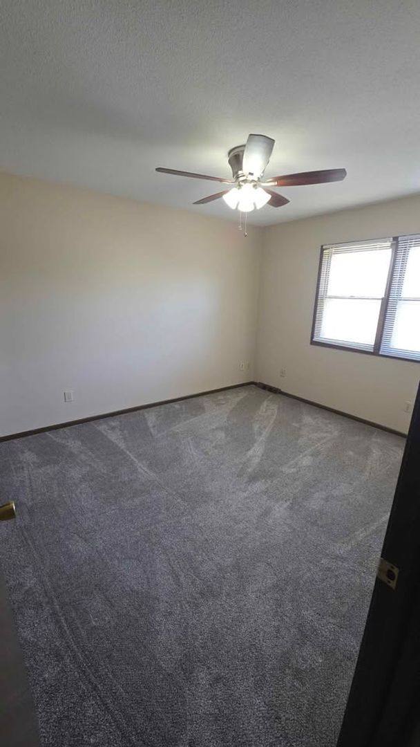 Townhouse for rent at 3314 Valdez Court, Des Moines, IA 50310