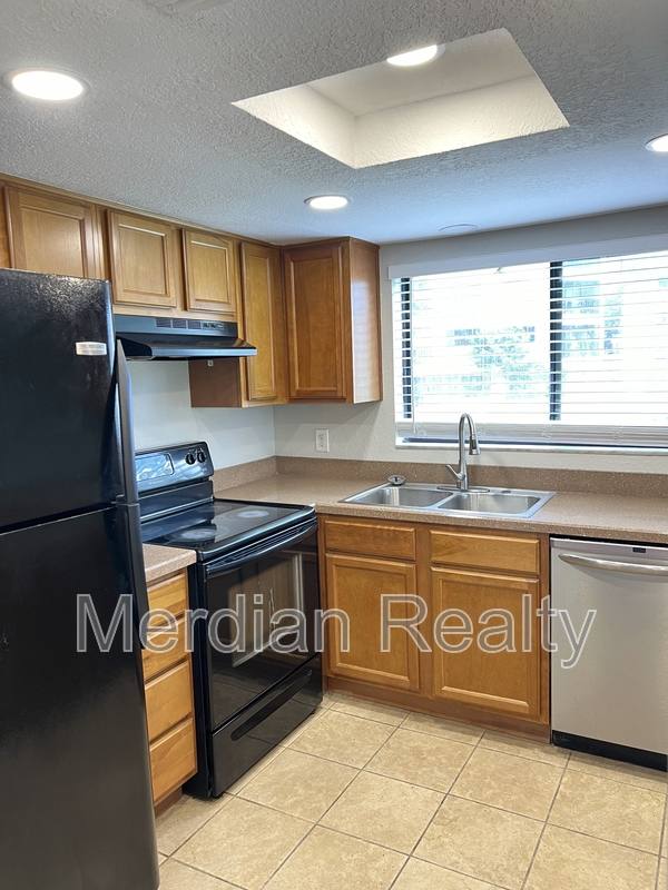 Condo for rent at 1068 Lotus Parkway #826-1, Altamonte Springs, FL 32714