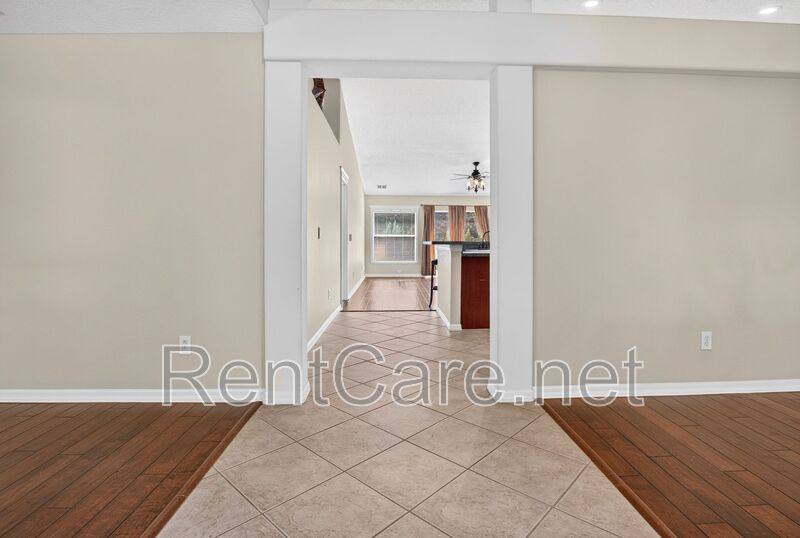 4928 Lazy Oaks Way, St. Cloud, FL 34771 - House for Rent - Image 5