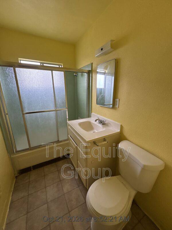 580 S Richmond Ave #3, Hanford, CA 93230 - Apartment for Rent - Image 9