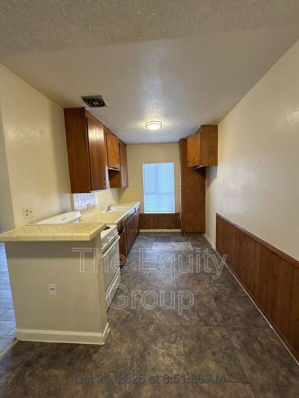 580 S Richmond Ave #3, Hanford, CA 93230 - Apartment for Rent - Image 4
