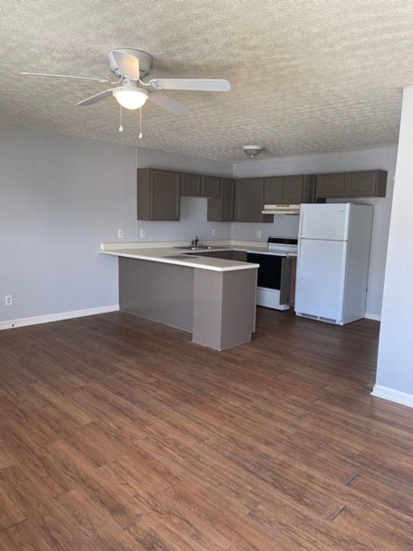 Amy Avenue Fourplexes, 120 Amy Ave, Bowling Green, KY 42101 - Apartment for Rent - Image 3