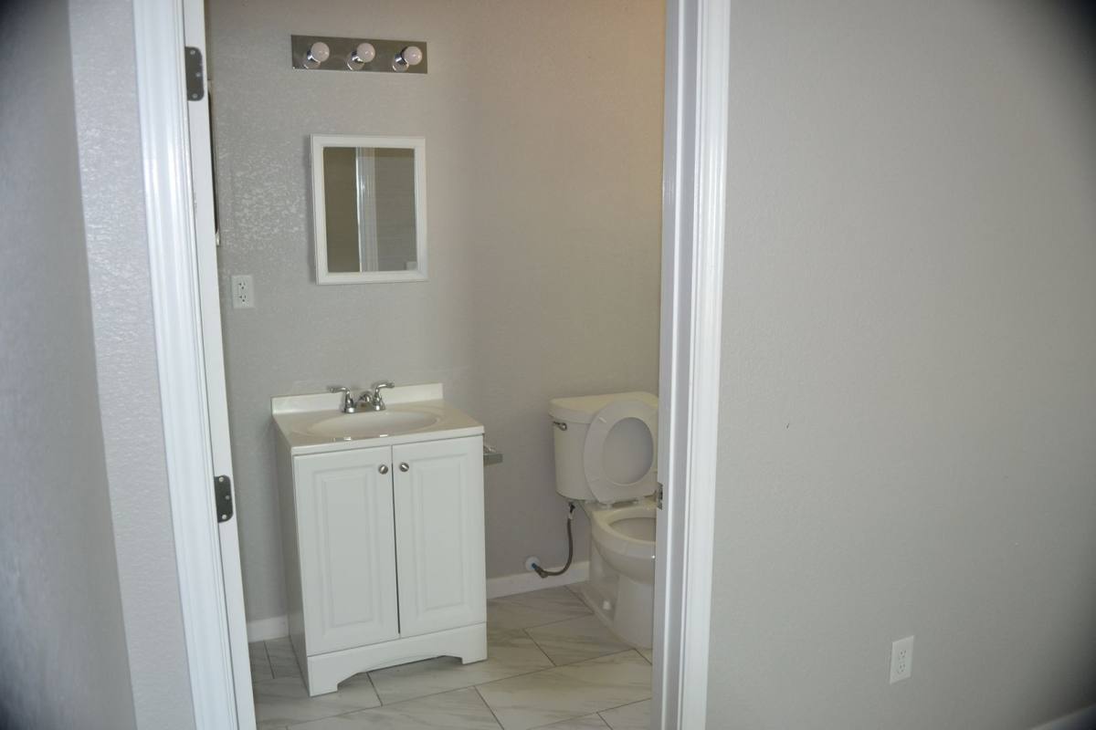 420 E Garrison Ave, Killeen, TX 76541 - House for Rent - Image 8