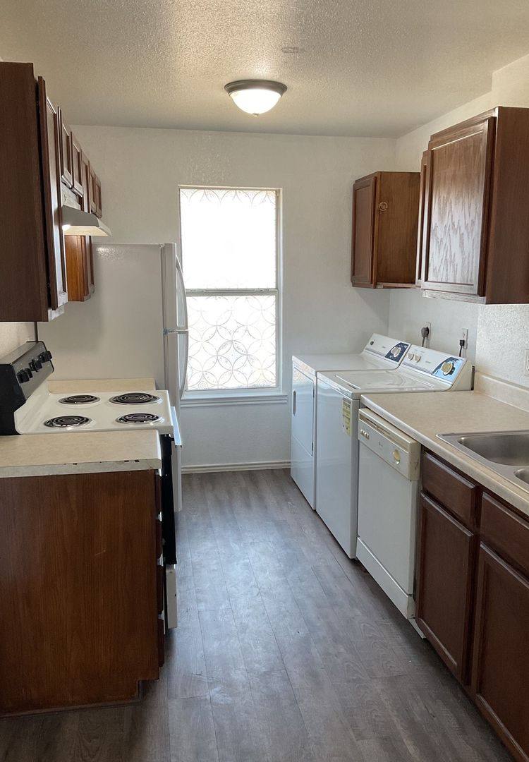 5904 Greengate Dr #C, Killeen, TX 76543 - Apartment for Rent - Image 2