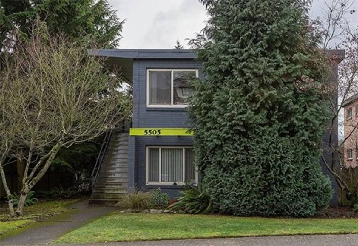 Apartment for rent at 5505 NE 65th St, Seattle, WA 98115