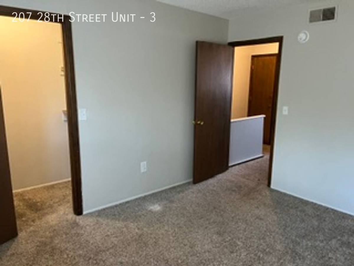 207 28th St #3, Canyon, TX 79015 - Apartment for Rent - Image 8