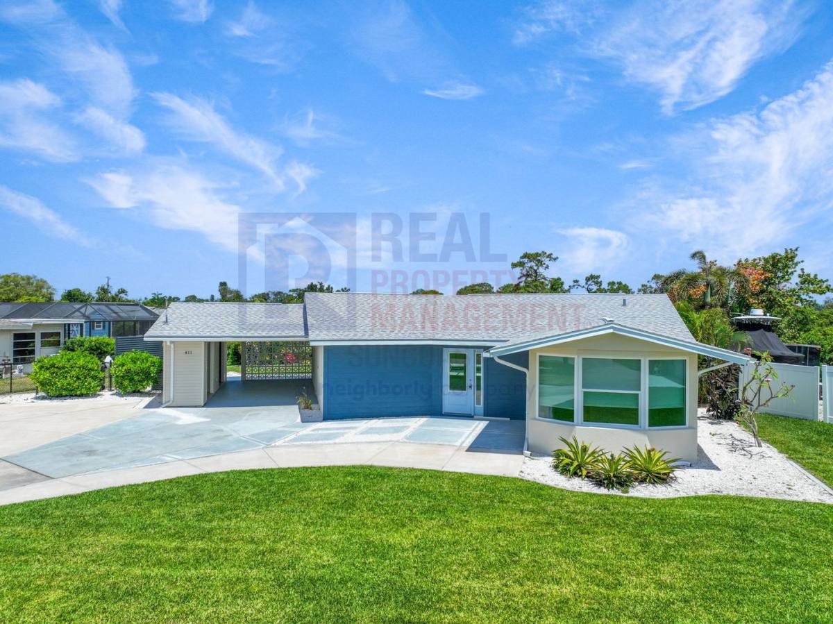 411 Pine Tree Terrace, Venice, FL 34293 - House for Rent - Image 1