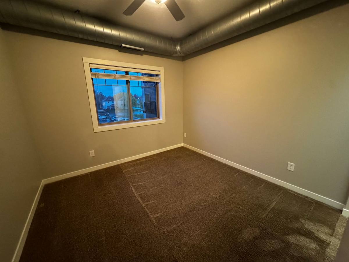 Onyx, 1301 Weeks Ave, Superior, WI 54880 - Apartment for Rent - Image 8