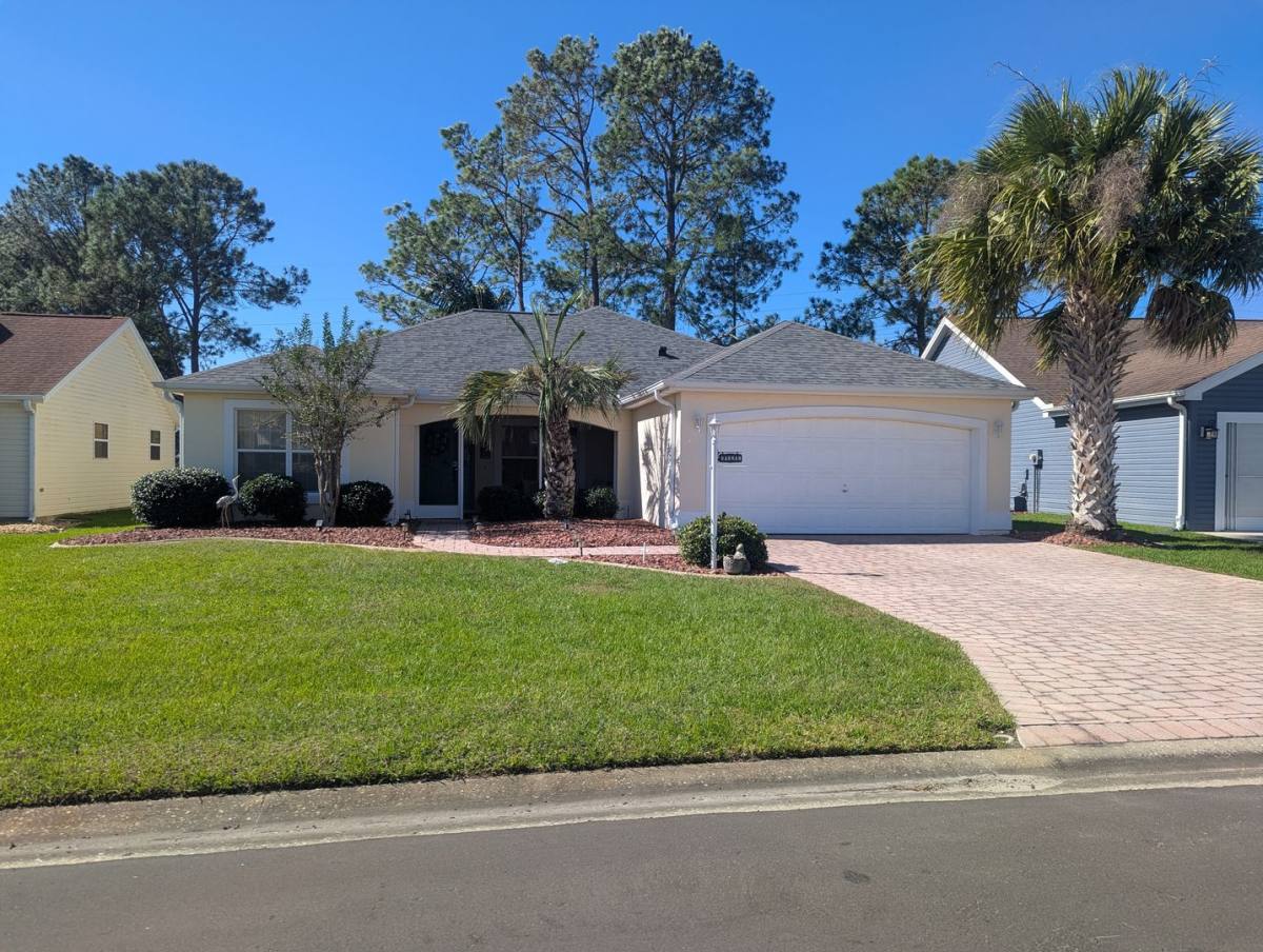 House for rent at 2140 Margarita Dr, Lady Lake, FL 32159