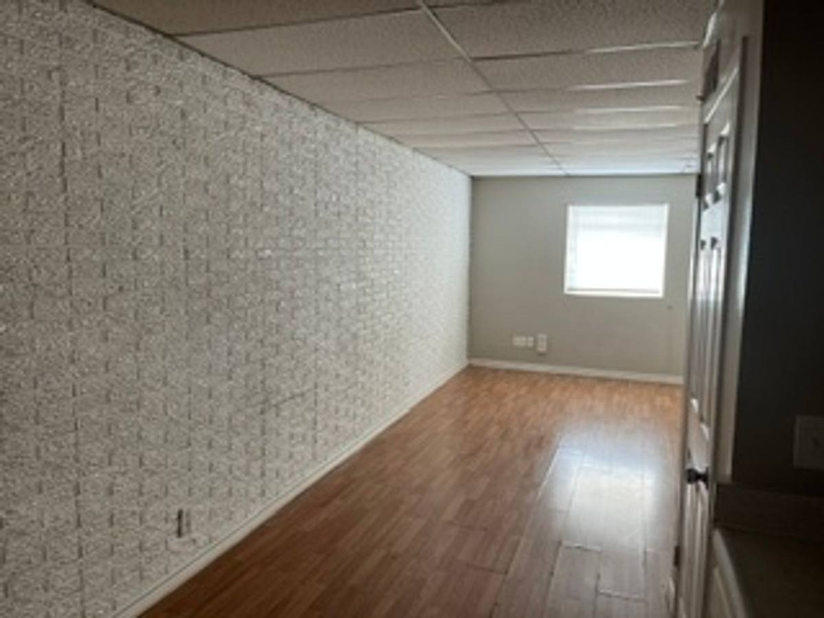 203 28th St, Canyon, TX 79015 - Apartment for Rent - Image 9
