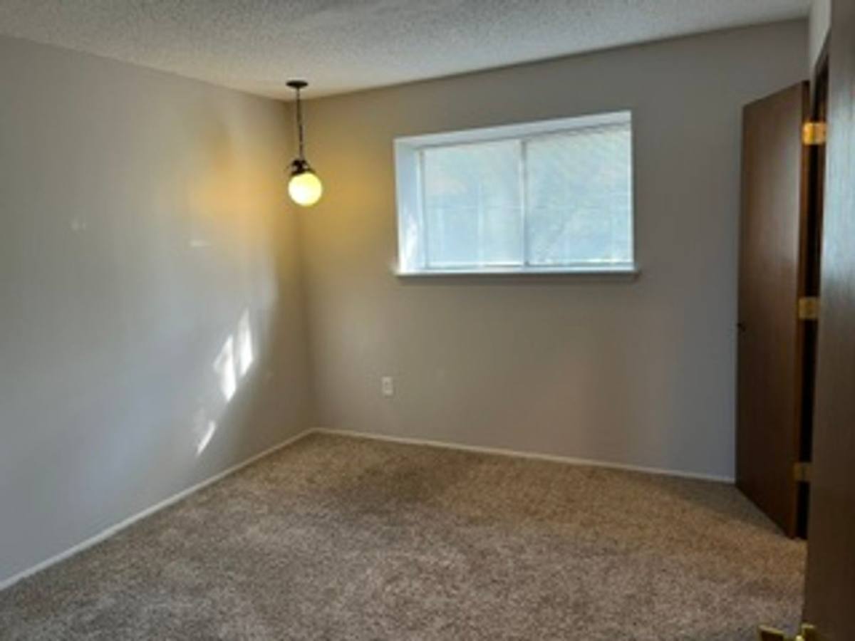 203 28th St, Canyon, TX 79015 - Apartment for Rent - Image 7