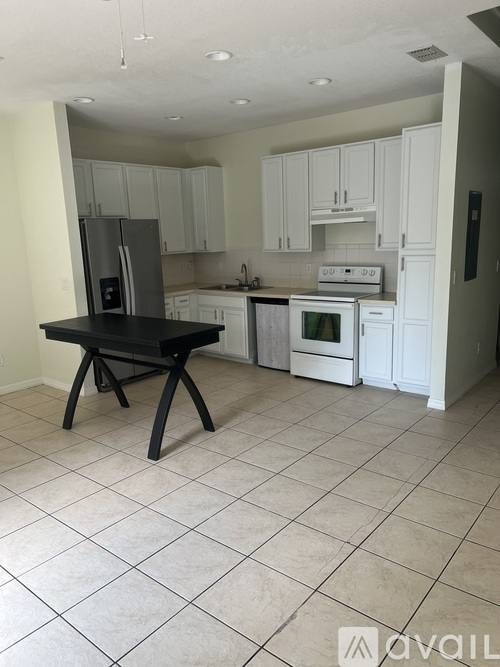 2337 Caravelle Circle, Kissimmee, FL 34746 - Townhouse for Rent - Image 4