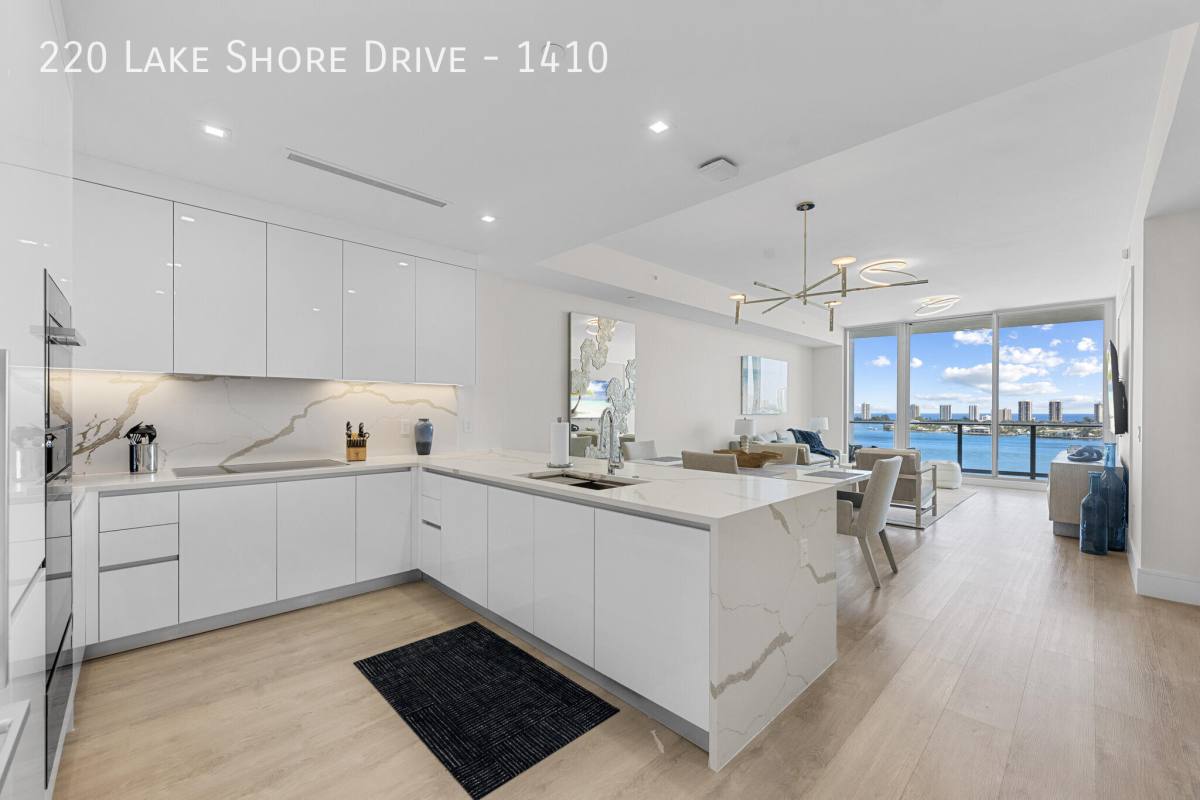 Condo for rent at 220 Lake Shore Dr #1410, West Palm Beach, FL 33403