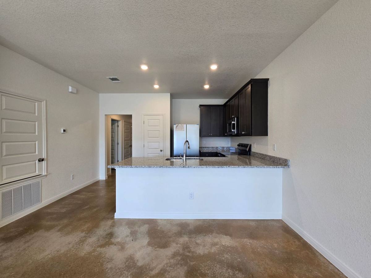 908 Cherry Laurel Lane A B, Killeen, TX 76543 - Apartment for Rent - Image 8