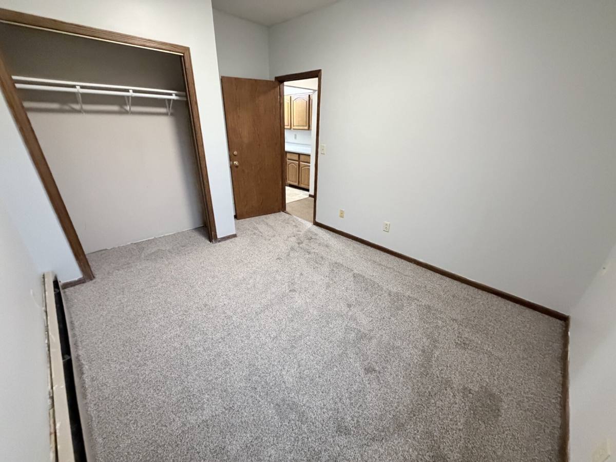1422 Weeks Ave #3, Superior, WI 54880 - Apartment for Rent - Image 5