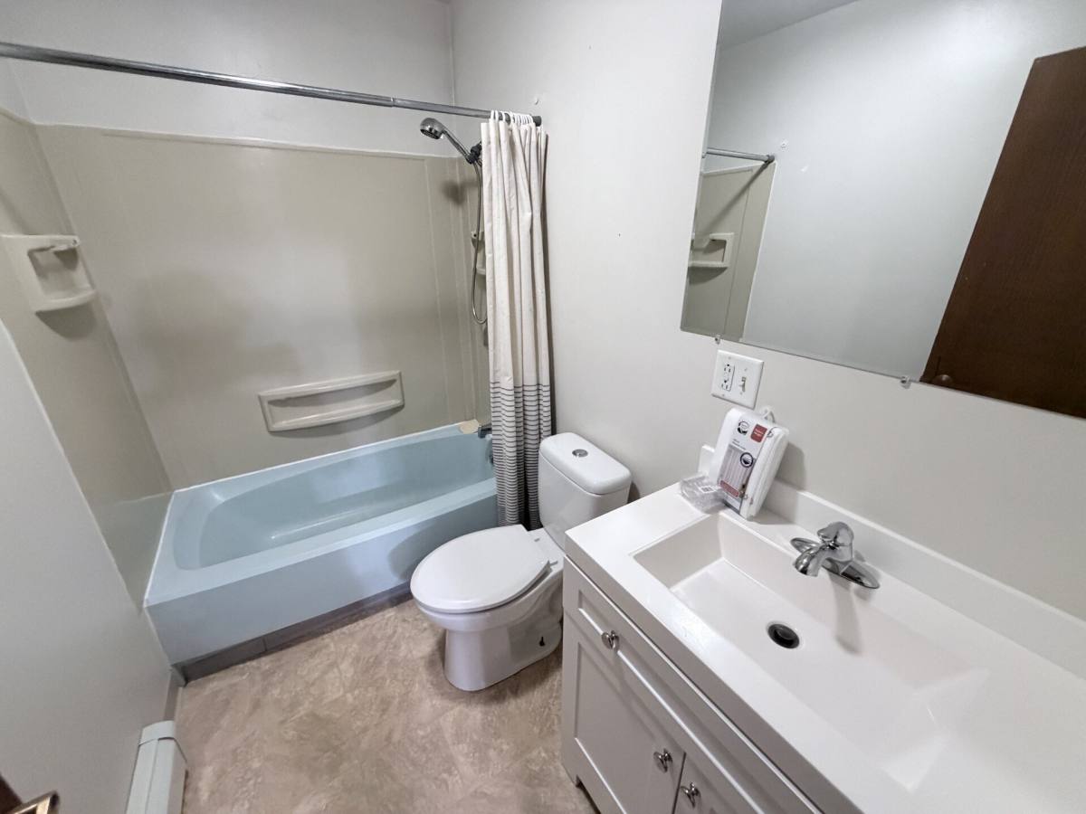 1422 Weeks Ave #3, Superior, WI 54880 - Apartment for Rent - Image 7