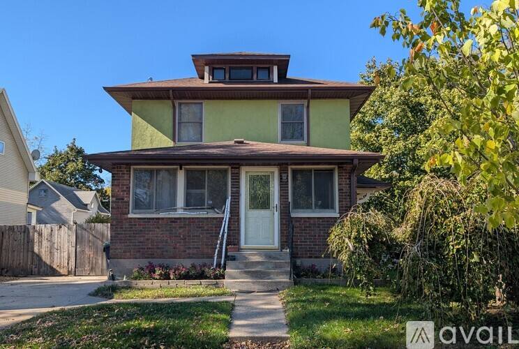 1246 Johnson St, La Crosse, WI 54601 - House for Rent - Image 2