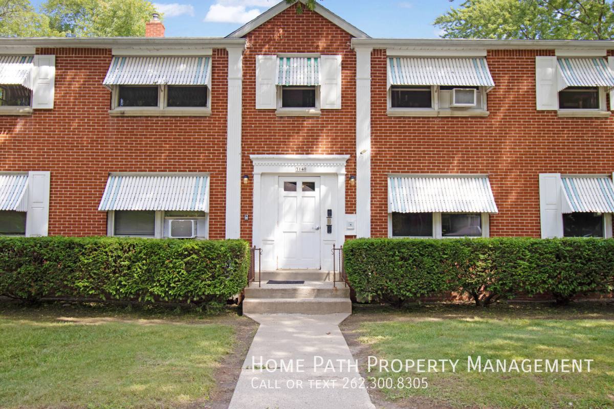 Apartment for rent at 3140 S 48th St #8, Milwaukee, WI 53219