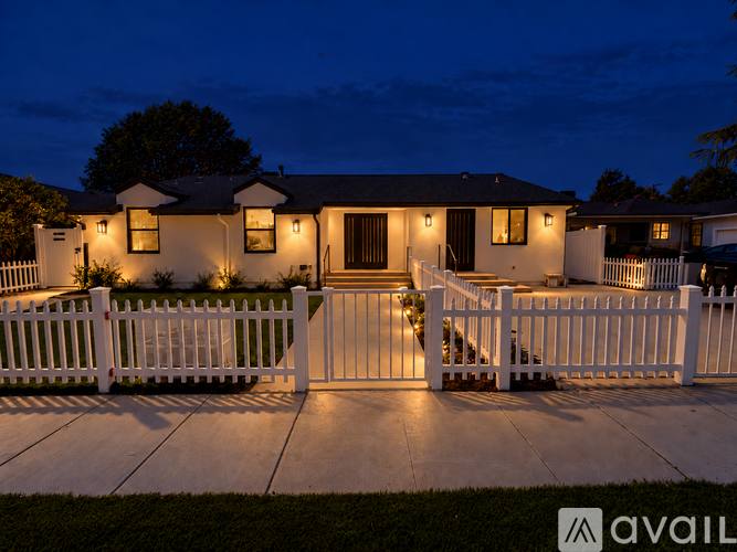 7039 1/2 Quartz Ave, Winnetka, CA 91306 - House for Rent - Image 1