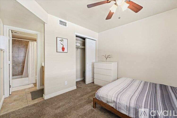 3200 S Litzler Dr #8-233, Flagstaff, AZ 86005 - Condo for Rent - Image 3