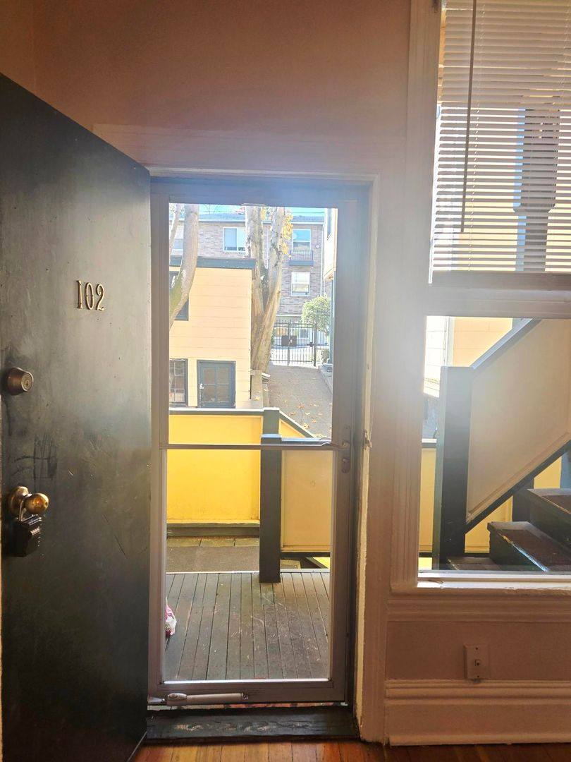 New York, 322 N G St, Tacoma, WA 98403 - Apartment for Rent - Image 4