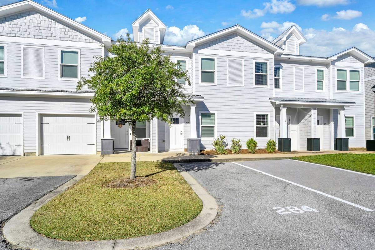 284 N Sand Palm Rd, Freeport, FL 32439 - Townhouse for Rent - Image 3