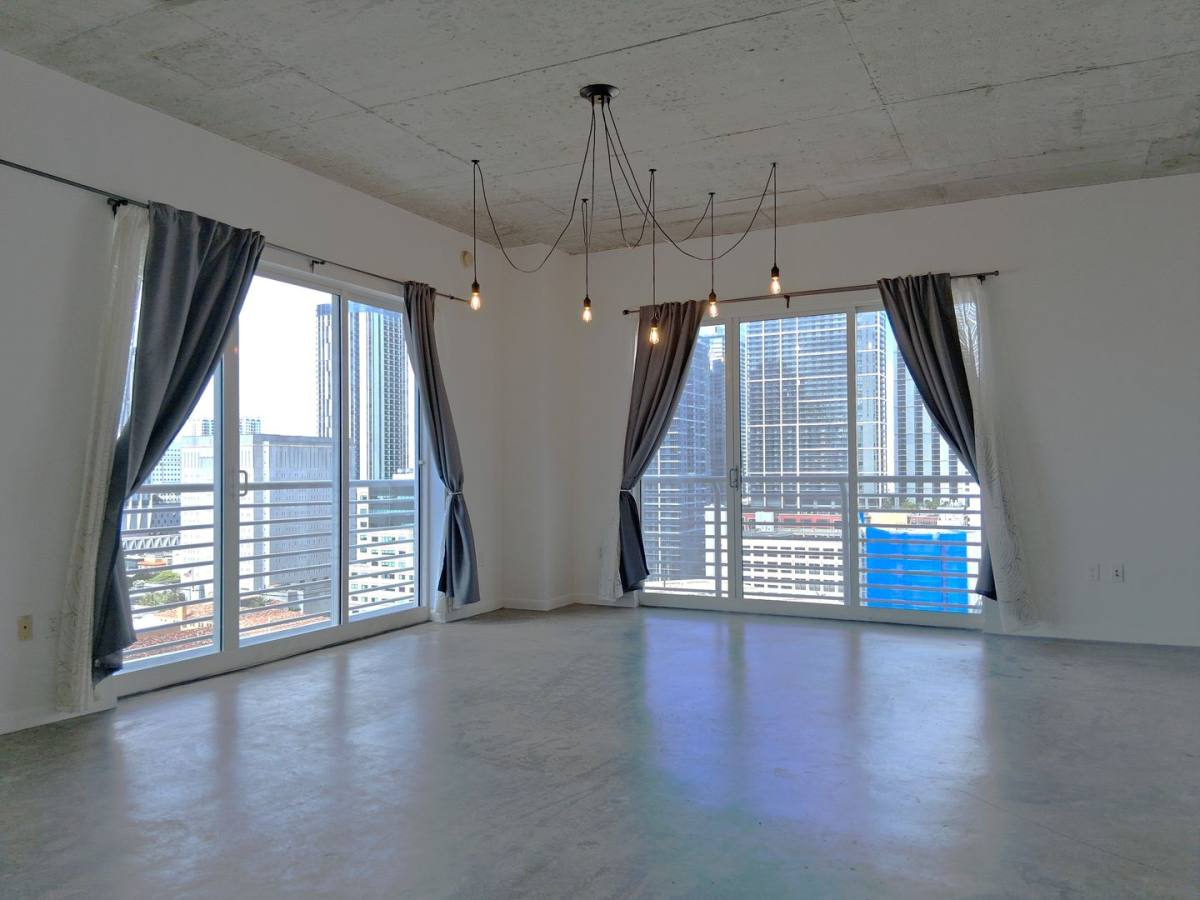 133 NE 2 Ave #2013, Miami, FL 33132 - Condo for Rent - Image 10