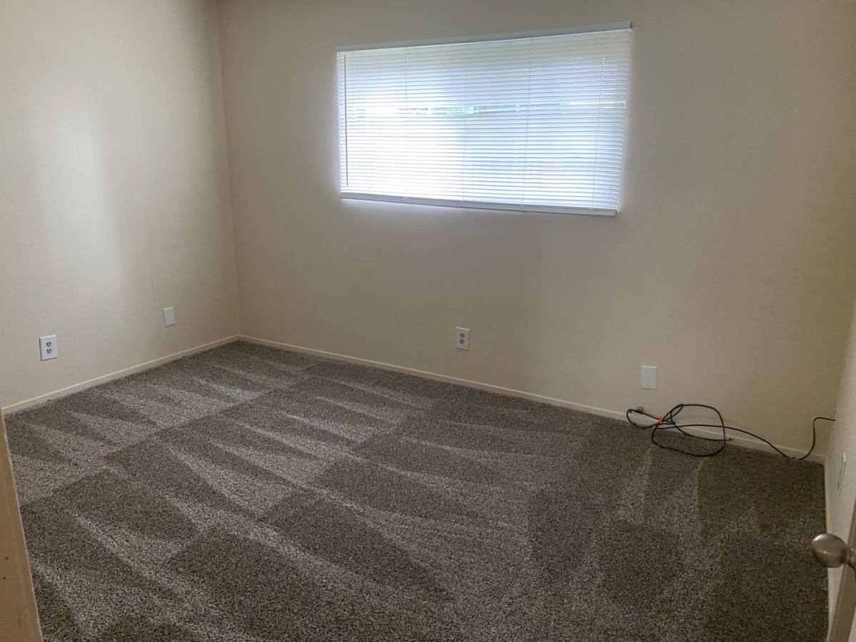 412 Ford St, Hanford, CA 93230 - Apartment for Rent - Image 4